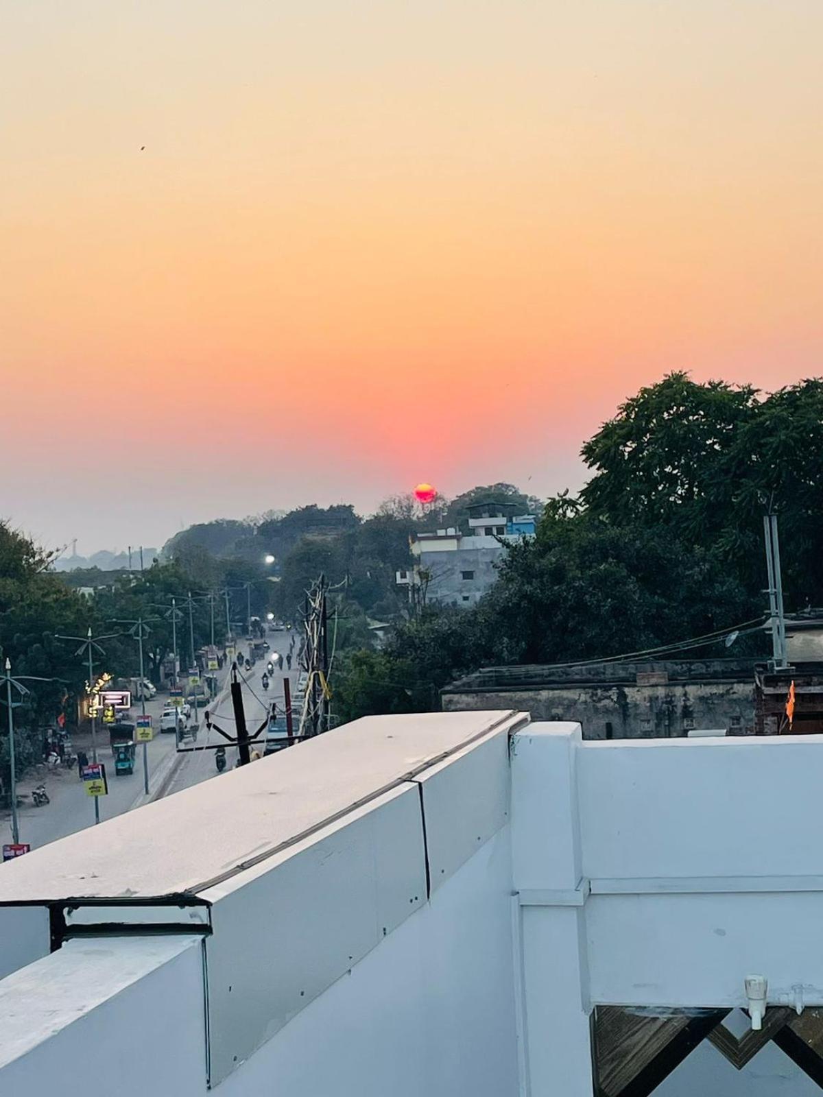 Holidayy Inn Prayagraj Exterior foto