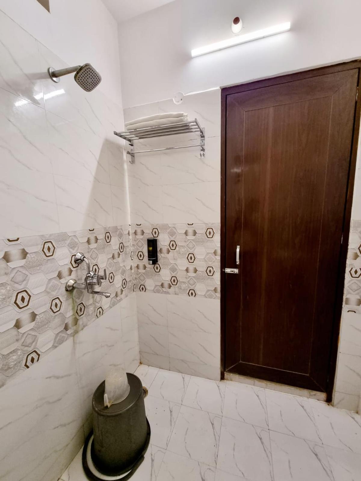 Holidayy Inn Prayagraj Exterior foto
