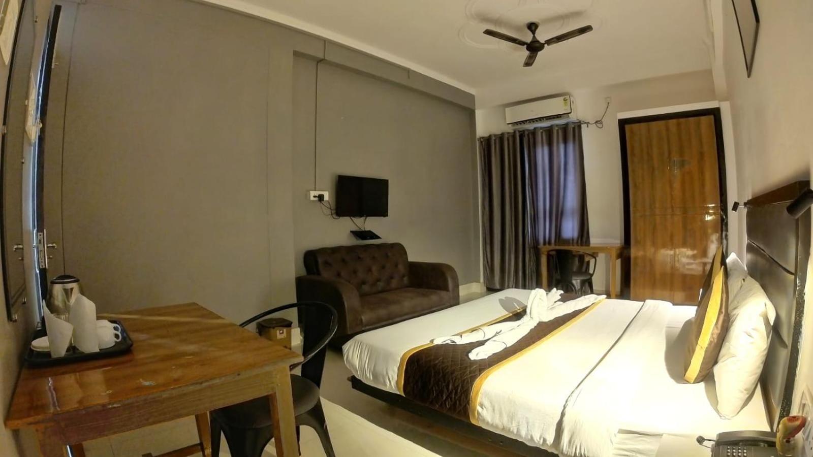 Holidayy Inn Prayagraj Exterior foto